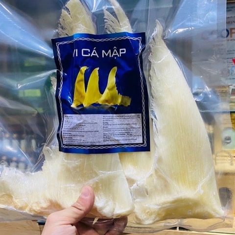 6.1 Hộp Quà Tết - Vi Cá Mập Nguyên Vi (Loại To 100g/vi ) - Shark Fin High Quality