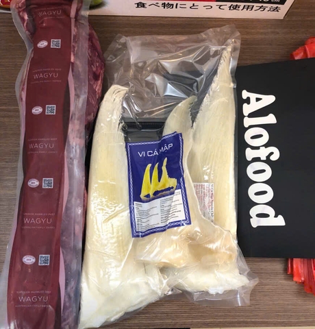 Mua Vi Cá Mập tặng Bò Úc- Shark Fin High Quality