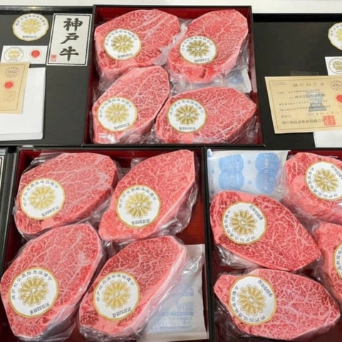 Hộp Quà 1.3kg Thăn Bò Kobe Nhật A5- 6*, bò kobe Nhật, bò Cobe Nhật