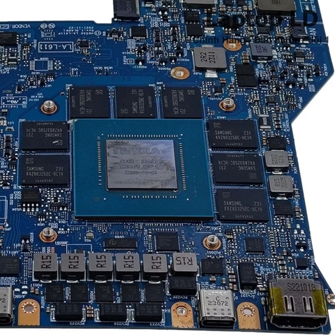 Card VGA rời RTX 3070 trên main Dell Alienware X15 R2
