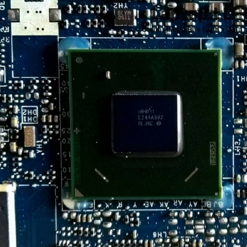 Chipset điều khiển hệ thống trên main Dell Inspiron 15R