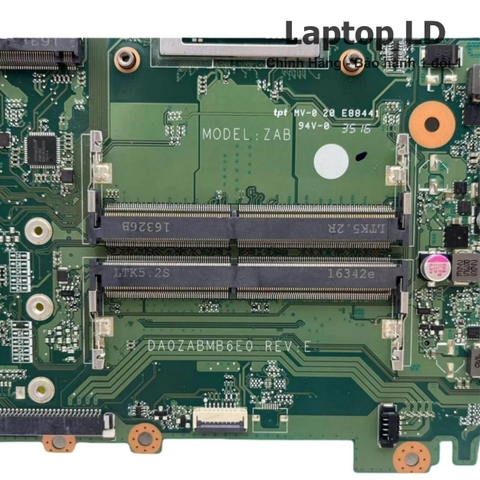 Khe RAM DDR4 trên main Acer Aspire E5-553G A10-9600P