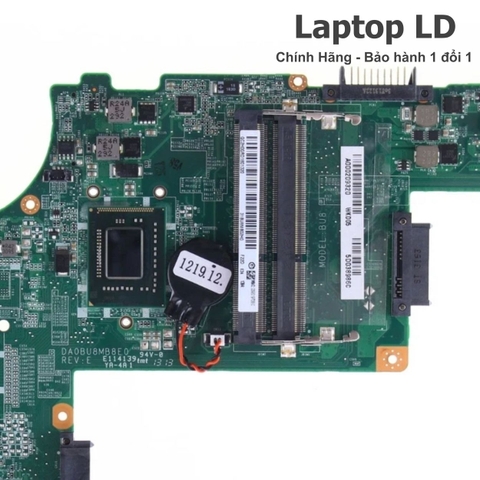 Khe RAM trên mainboard Toshiba Satellite L830 hỗ trợ nâng cấp bộ nhớ