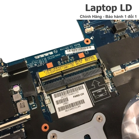 Khe RAM trên motherboard Dell Alienware M17X R3 hỗ trợ nâng cấp bộ nhớ