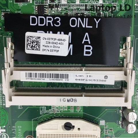 Khe RAM trên motherboard Dell Inspiron 17R N7110 DAV03AMB8E0 hỗ trợ nâng cấp bộ nhớ