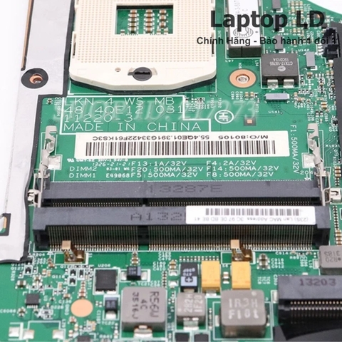 Khe RAM trên motherboard Lenovo ThinkPad W530 cho phép nâng cấp bộ nhớ