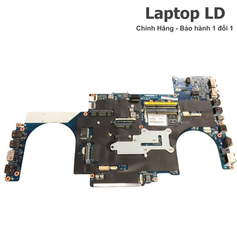 Mặt sau motherboard Dell Alienware M17X R3 hiển thị hệ thống mạch điện