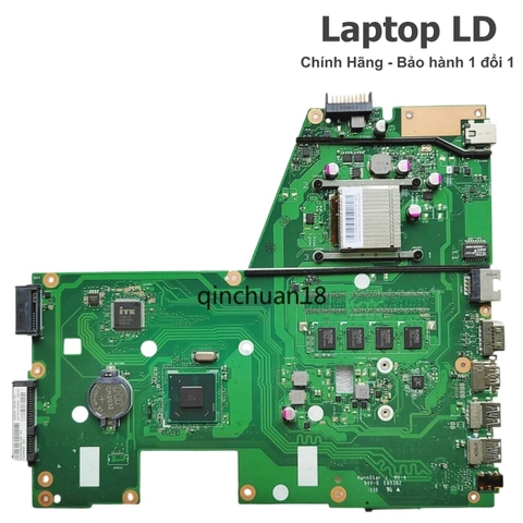 Mặt trước bo mạch chủ Asus X551CA hiển thị đầy đủ linh kiện