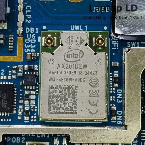 Mainboard Dell Latitude 13 7320 2-in-1 đang được kiểm tra hoạt động thực tế