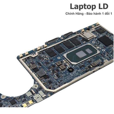 Mainboard Dell XPS 13 7390 2 trong 1 đang được kiểm tra hoạt động thực tế