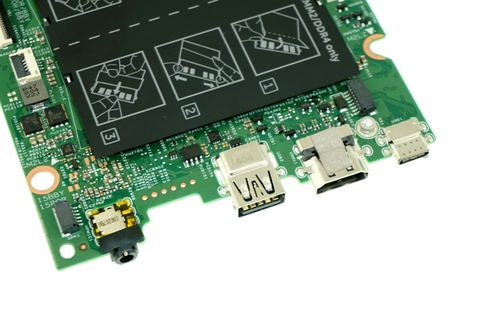 gia Main DELL Inspiron 13-7375 7000 AMD RYZEN 5 2500U 2.0GHz