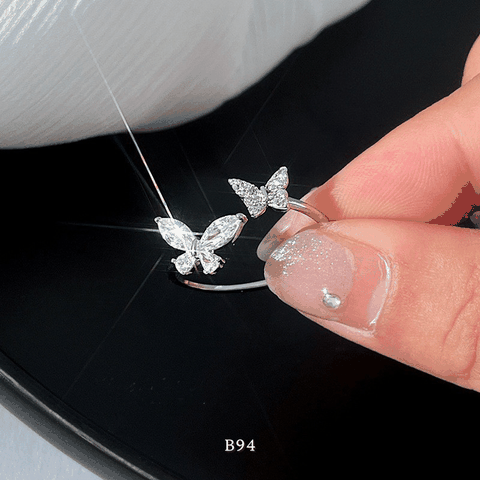 Nhẫn nữ đính đá thời trang đơn giãn xinh đẹp Mely B94