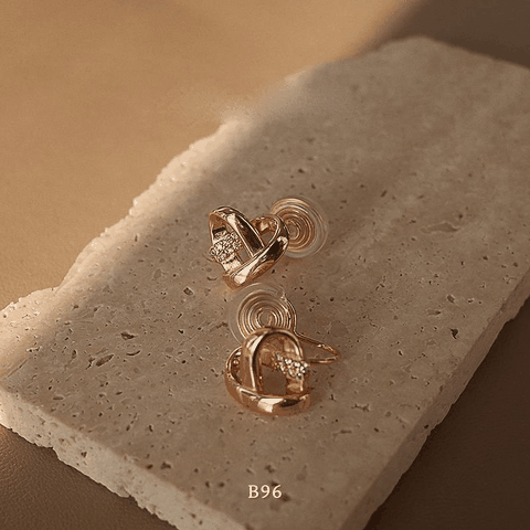Bông tai nữ hình tim phong cách cách điệu thời trang Mely B96