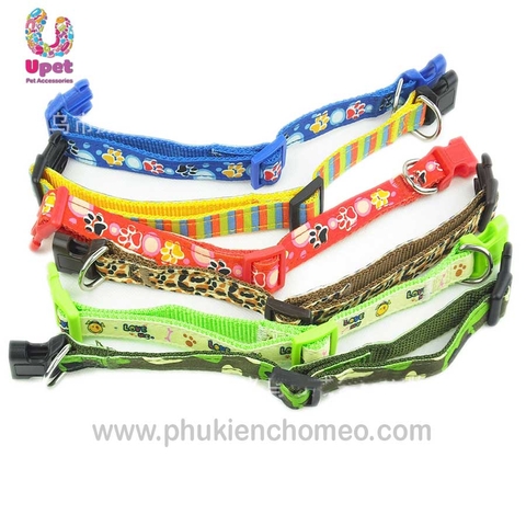 Vòng cổ in hoa thời thượng