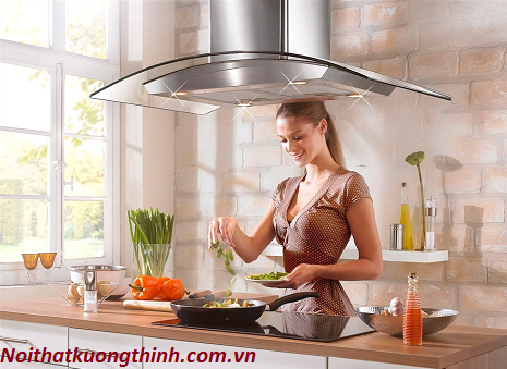 Máy hút mùi Napoliz mang lại không gian trong lành cho nhà bếp