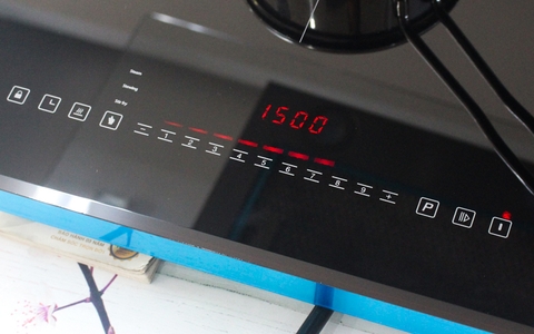 Bếp từ Lorca LCI 806VN