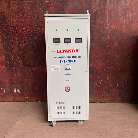 ĐI XEM ỔN ÁP LIOA 25KVA DẢI 260V 430V KHUYẾN MẠI LỚN