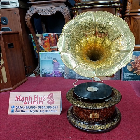 Loa kèn Victor cổ chạy đĩa đá hình tròn, kèn hoa