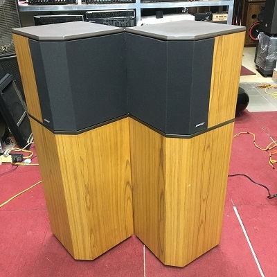 Loa Bose 10.2 seri 2