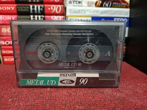Băng Maxell UD 90 Metal dài 90 phút