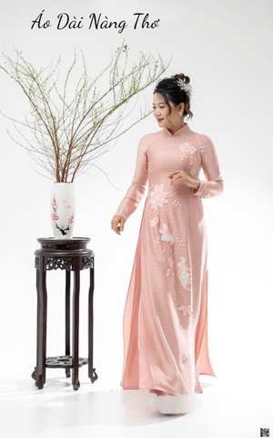 Áo Dài Bà Sui Lụa Hồng Kết Hợp Thêu Và Đính Họa Tiết Sang Trọng