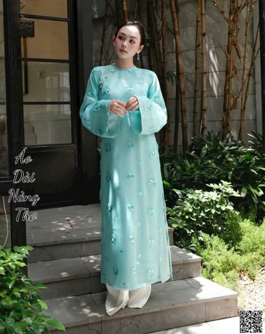 Áo Dài Cách Tân Voan Lụa Xanh Họa Tiết Thêu Tay Loe
