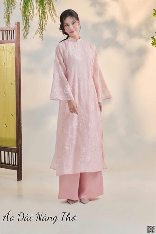 Áo Dài Cách Tân Lụa Hồng Họa Tiết Ẩn Trên Vải