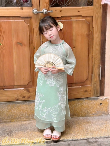 Áo Dài Bé Gái Voan Xanh Min Cổ Bính Đáng Yêu