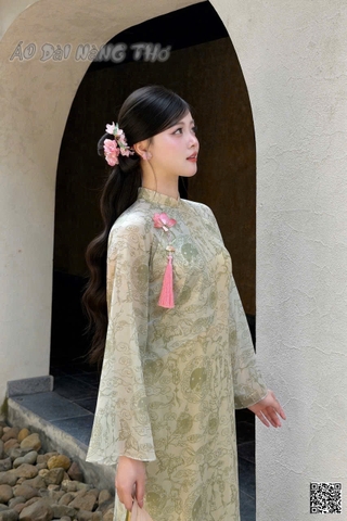 Áo Dài Cách Tân Lụa Xanh Tay Loe Nữ Tính