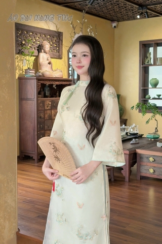 Áo Dài Cách Tân Xanh Họa Tiết Thêu Xinh Xắn