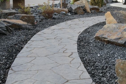 How to Landscape With Crushed Stone