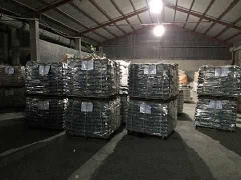 Weekly Shipment of Snow White Pebbles for Landscape