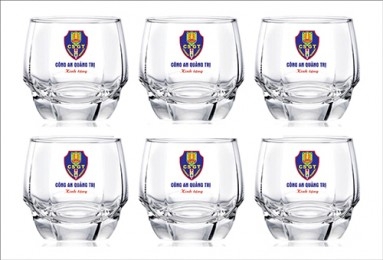 Dịch vụ in logo lên cốc thủy tinh ở hà nội