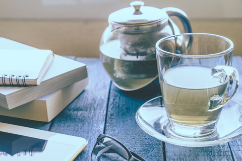 Lý do nên chọn bộ cốc thủy tinh in logo làm quà tặng