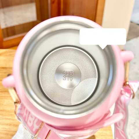 Bình nước giữ nhiệt 520ml inox 316 họa tiết hình gấu bình giữ nhiệt ống hút kèm có dây đeo chéo BN-2423