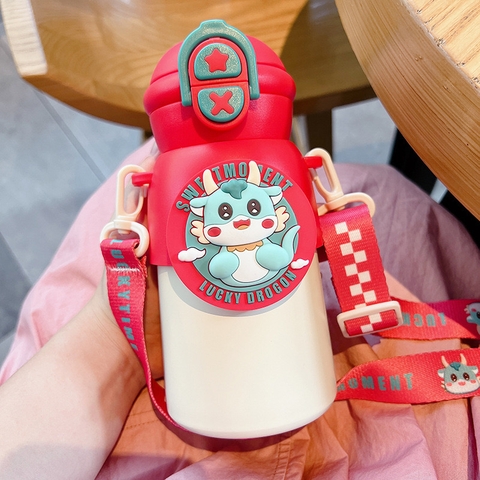 Bình Giữ Nhiệt Cao Cấp Có Sticker Hoạt Hình Xoay 360 Độ Đáng Yêu 500ml HT-306