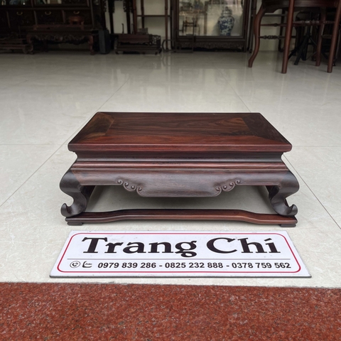 Văn Kỷ Gỗ Trắc Dáng Chân Qùy
