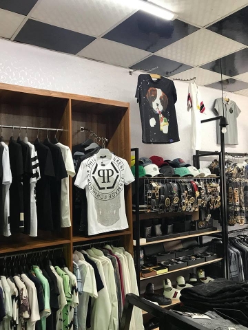 Các shop áo thun ở thành phố Hồ Chí Minh?