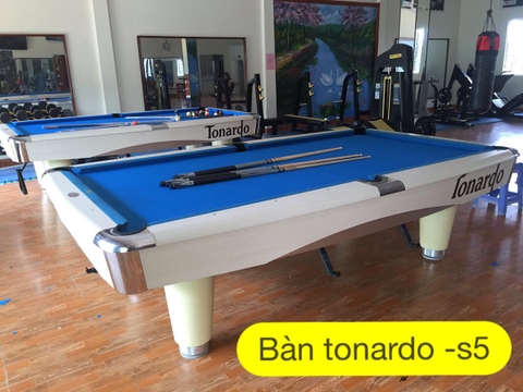 địa chỉ bán buôn và sản xuất ra các mẫu bàn bi-a cao cấp mặt đá