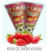 Kem ốc quế giòn dâu