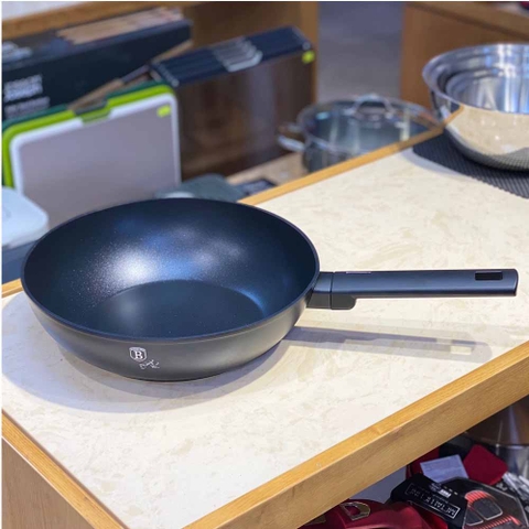 Chảo sâu lòng Berlinger Haus BH/7091N 28cm màu đen – Monaco Collection
