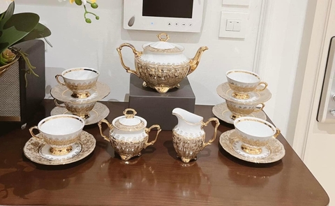 BỘ TRÀ SỨ MẠ VÀNG MEN NGỌC TRAI TIỆP KHẮC NỔI TIẾNG (HÀNG CAO CẤP NHẤT TRONG CÁC DÒNG CAO CẤP)