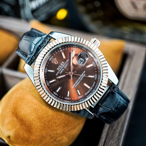 Đồng hồ đeo tay Rolex BR142 Máy Pin