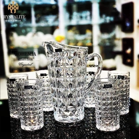 Bộ bình + 6 cốc Bohemia Diamond