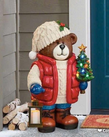 Gấu ông già Noel 2025 cầm đèn và cây thông LED lấp lánh