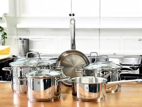 Bộ nồi WMF ASTORIA 5 món (3 nồi, 1 quánh, 1 chảo 20cm)