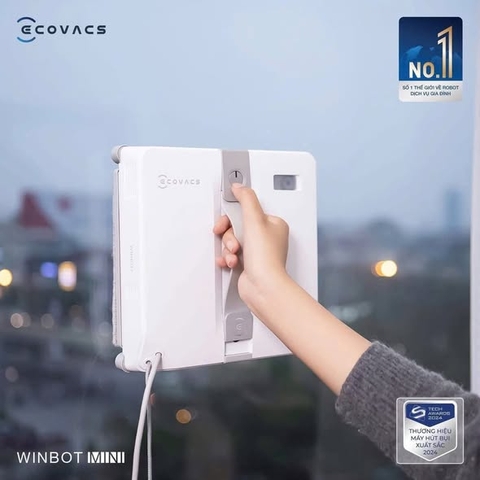 Robot lau kính nhỏ gọn nhất của ECOVACS - WINBOT MINI