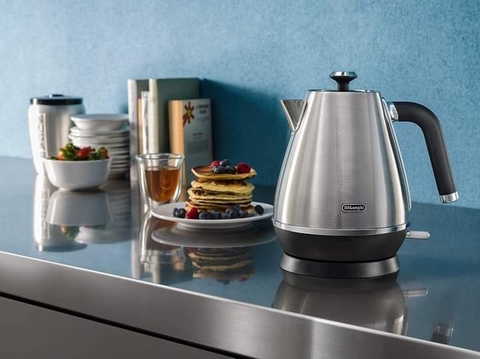 Ấm siêu tốc De'Longhi Livenza KBI2001.M