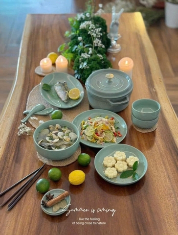 Set tô đĩa bát 10 món Staub