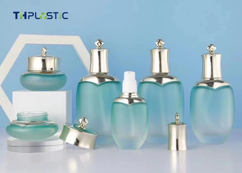 Các mẫu hũ thủy tinh đựng mỹ phẩm đẹp trên thị trường